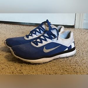 Nike Kentucky Wildcats Free Trainer V7 Week Zero Shoes